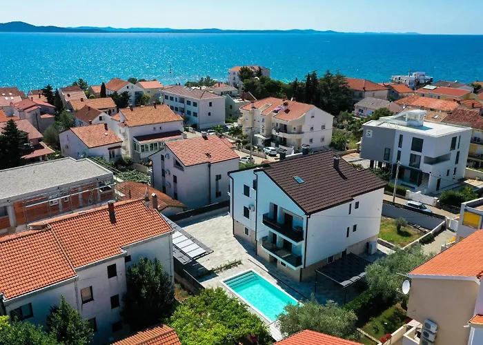 Gorgeous Apartment In Zadar With Wifi
