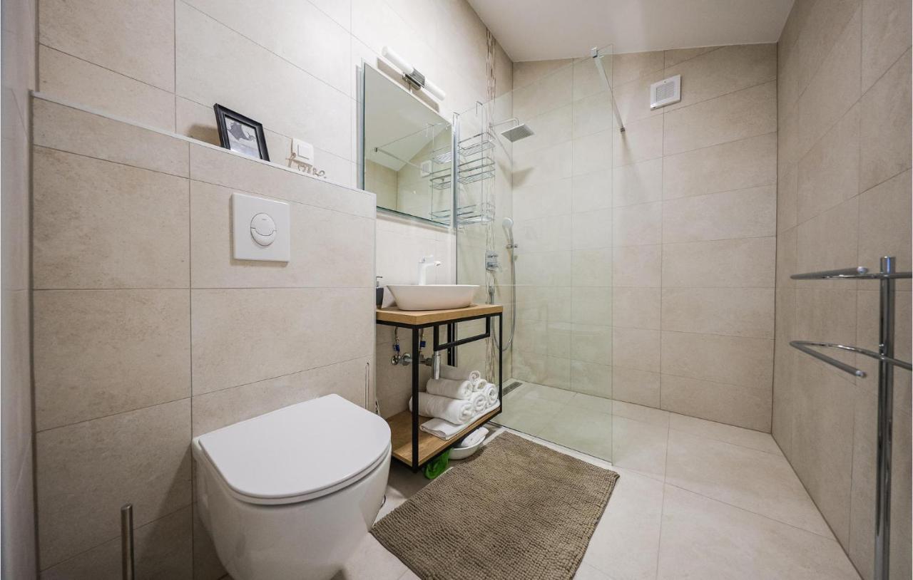Gorgeous In With Wifi Apartmán
