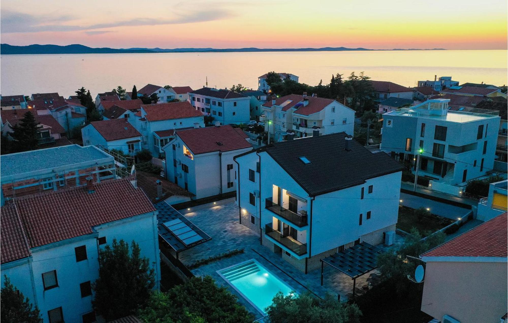 Apartmán Gorgeous In With Wifi Zadar