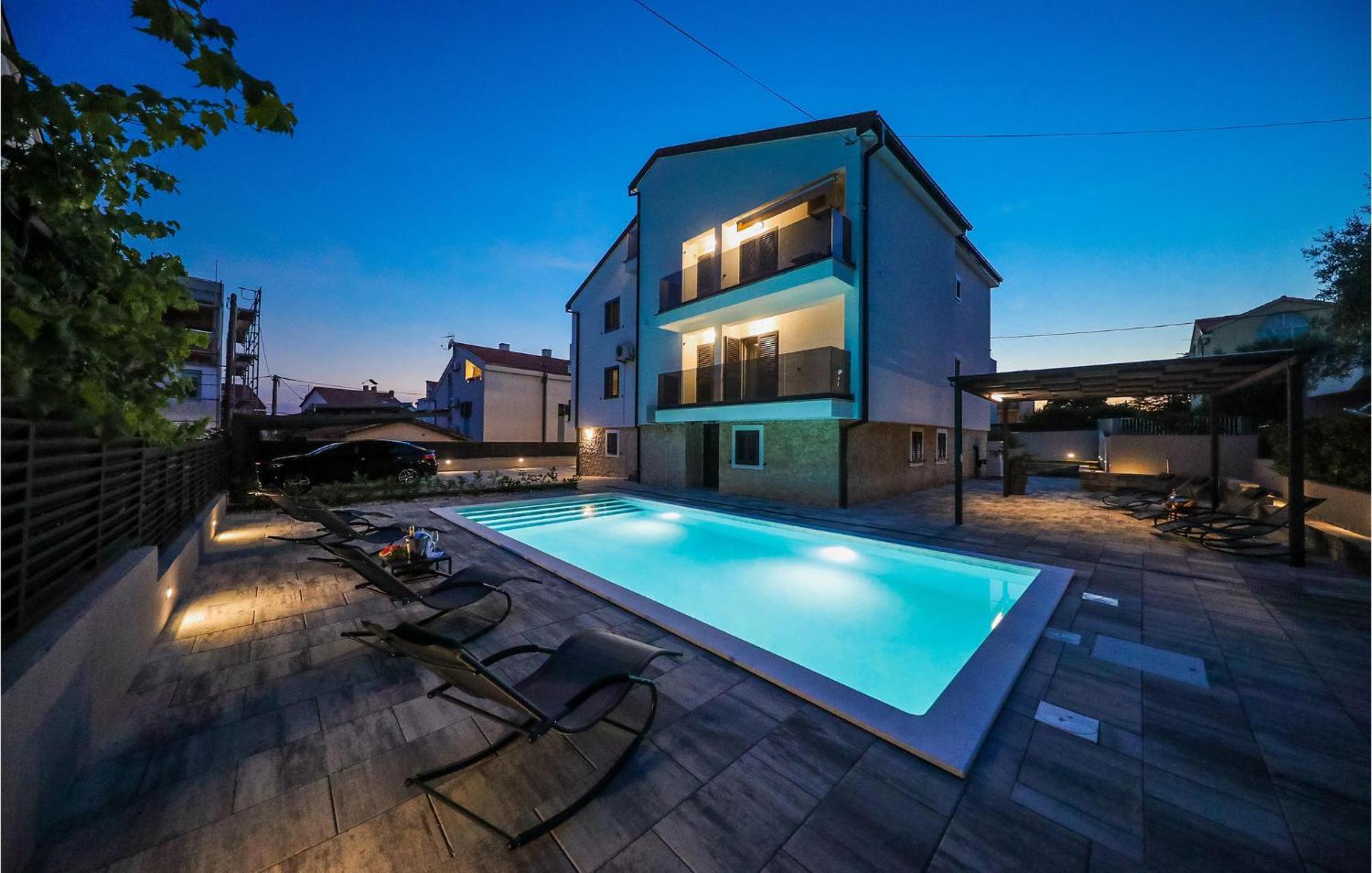 Gorgeous In With Wifi Apartmán